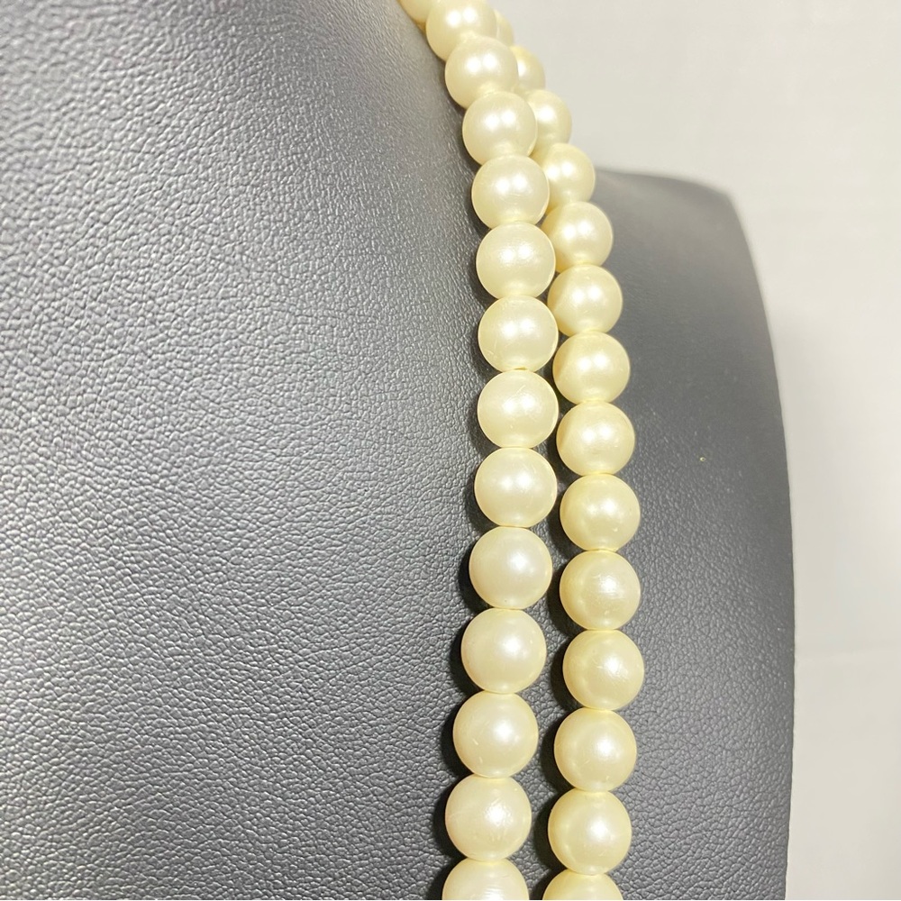 Vintage Double Strand Necklace - please see description - Picture 2 of 3